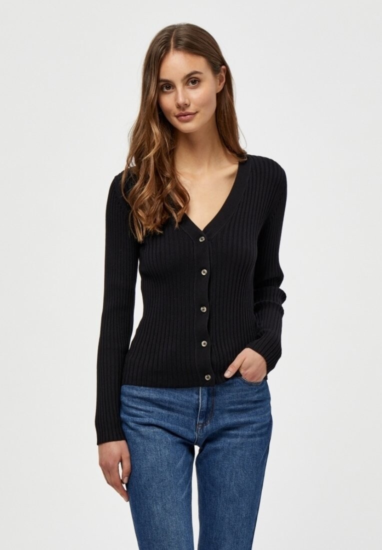 Кардиган PEPPERCORN TANA LONGSLEEVE, цвет Black, Черный, Кардиган PEPPERCORN TANA LONGSLEEVE, цвет Black
Кардиган PEPPERCORN TANA LONGSLEEVE, цвет Black, Черный, Кардиган PEPPERCORN TANA LONGSLEEVE, цвет Black