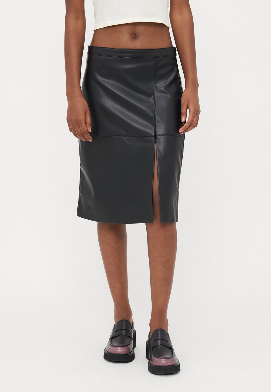 Юбка ONLY Petite ONLOLINE SKIRT, Black
Юбка ONLY Petite ONLOLINE SKIRT, Black