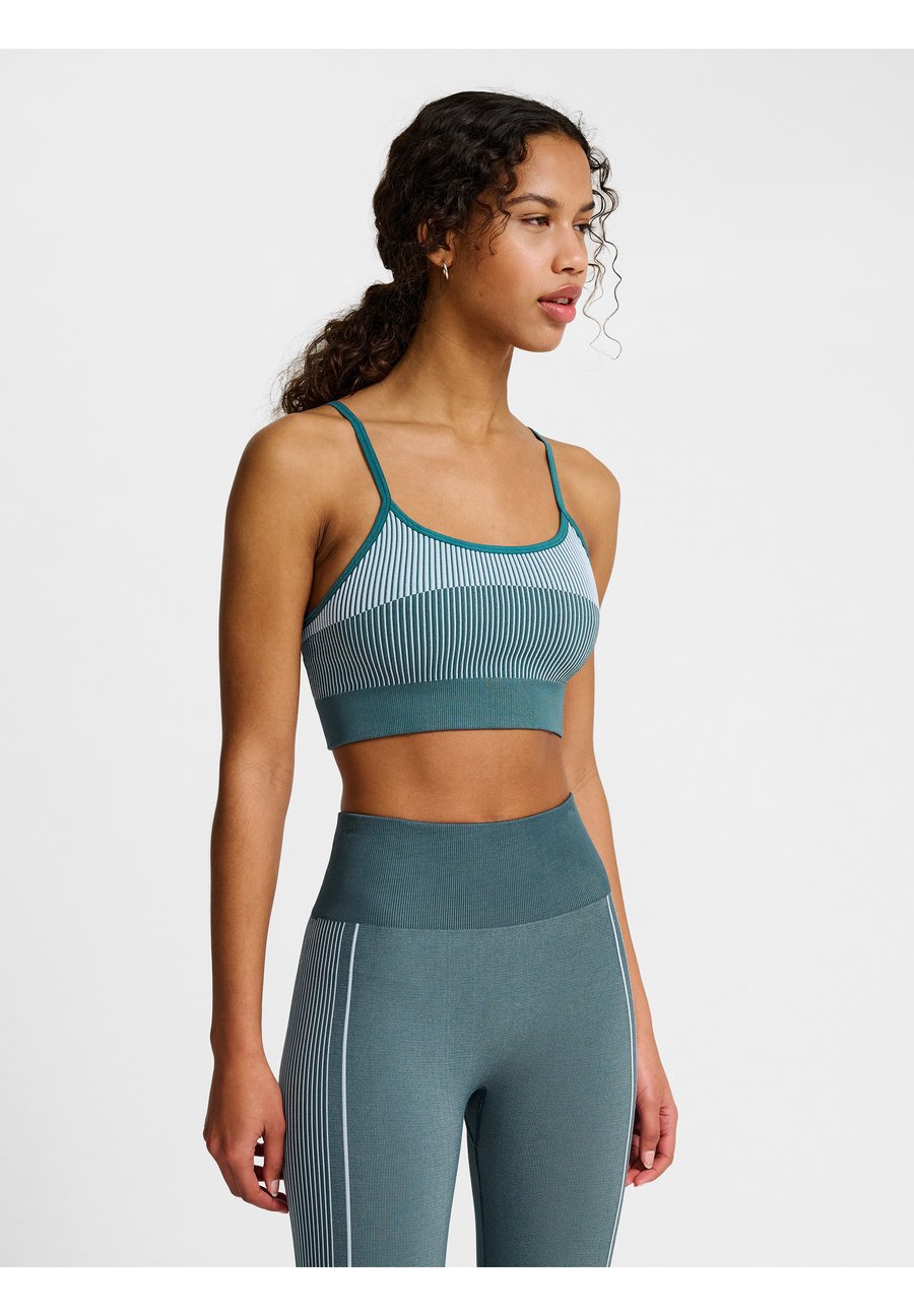 Бюстгальтер Hummel YOGA SEAMLESS LOW, Stargazer/Teal
Бюстгальтер Hummel YOGA SEAMLESS LOW, Stargazer/Teal
