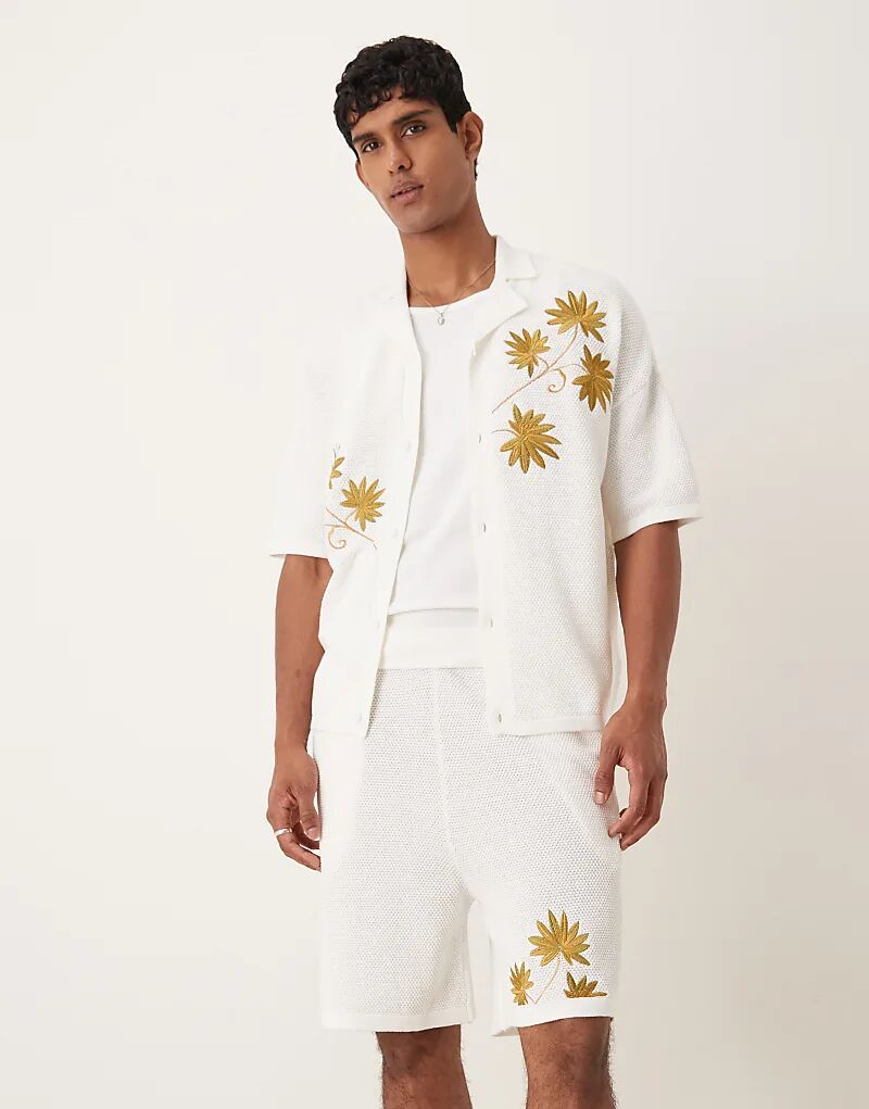 Текстурированные трикотажные шорты свободного кроя ASOS DESIGN в оттенке белого
Текстурированные трикотажные шорты свободного кроя ASOS DESIGN в оттенке белого