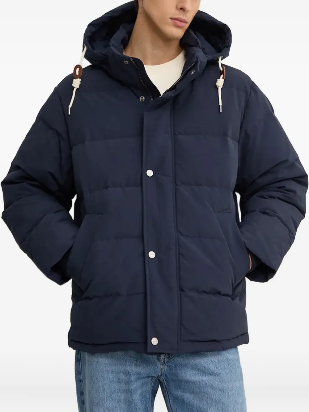 Куртка с капюшоном на пуговицах Gant, синий
Куртка с капюшоном на пуговицах Gant, синий