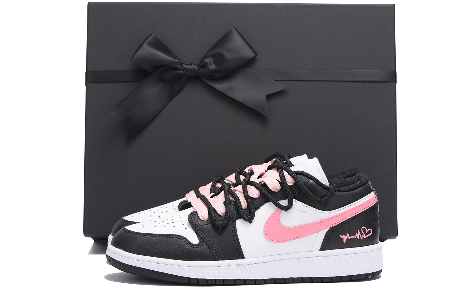 Кроссовки Air JORDAN 1 Vintage Basketball Shoes Women's Low-Top Black Pink, Черный, Кроссовки Air JORDAN 1 Vintage Basketball Shoes Women's Low-Top Black Pink
Кроссовки Air JORDAN 1 Vintage Basketball Shoes Women's Low-Top Black Pink, Черный, Кроссовки Air JORDAN 1 Vintage Basketball Shoes Women's Low-Top Black Pink