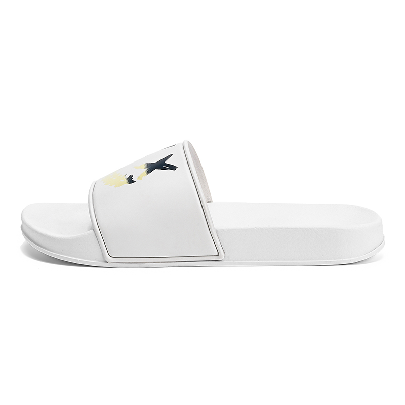 XIMO BULL Резиновые противоскользящие шлепанцы унисекс белые, цвет White
XIMO BULL Резиновые противоскользящие шлепанцы унисекс белые, цвет White