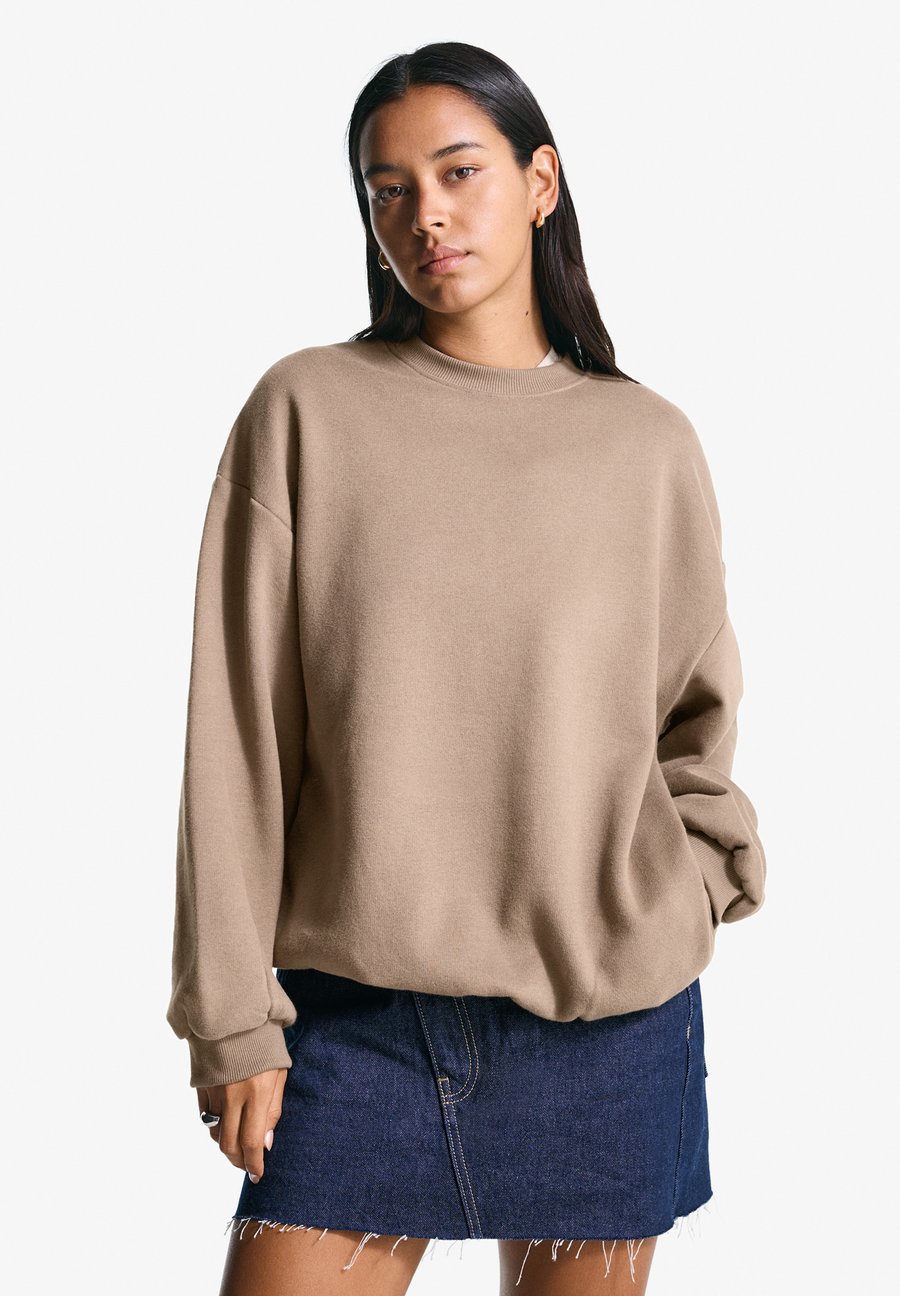 Толстовка Bershka Sweatshirt, Sand
Толстовка Bershka Sweatshirt, Sand