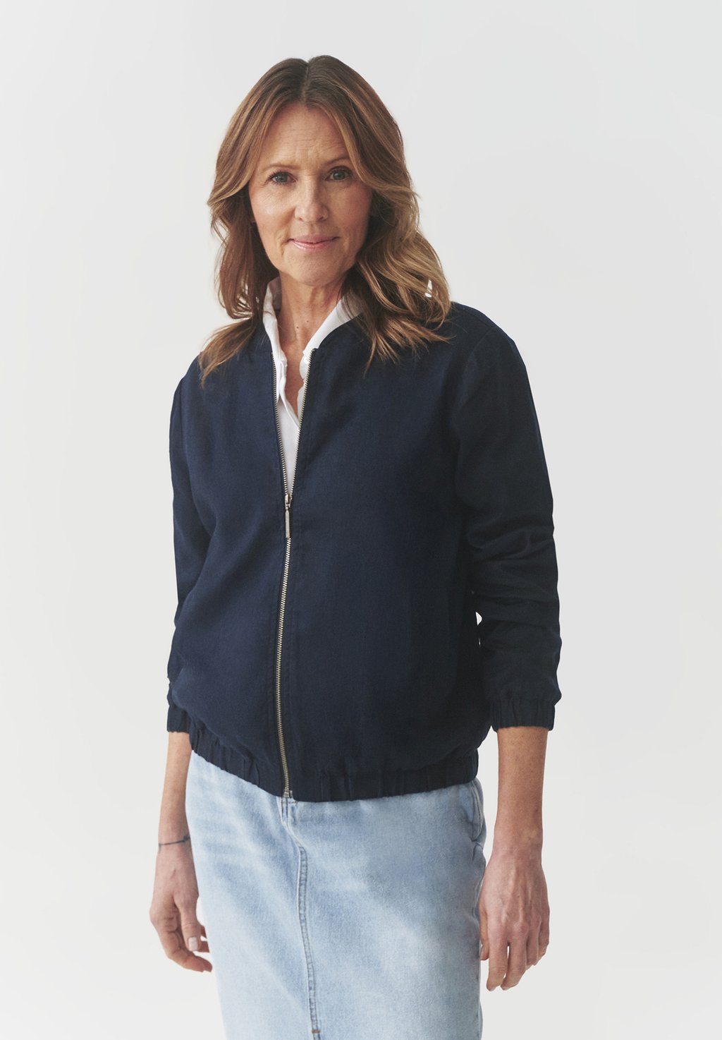 Легкая куртка ETIA TATUUM, синий
Легкая куртка ETIA TATUUM, синий