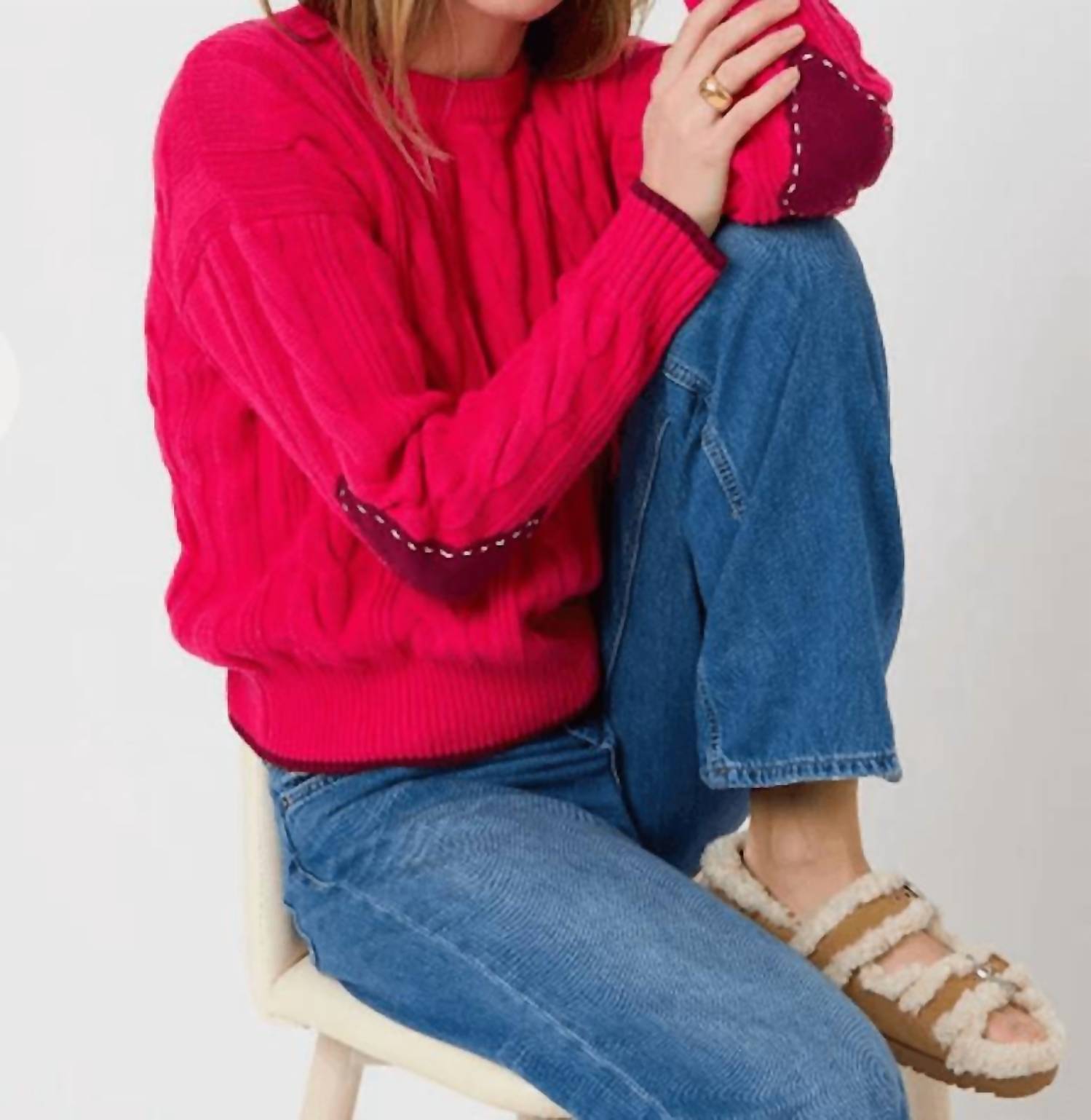 Максворк Кабельный свитер с круглым вырезом в ягодном цвете KERRI ROSENTHAL
Максворк Кабельный свитер с круглым вырезом в ягодном цвете KERRI ROSENTHAL