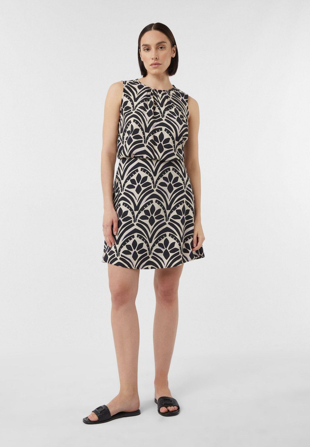 Юбка А-силуэта comma casual identity, черный
Юбка А-силуэта comma casual identity, черный