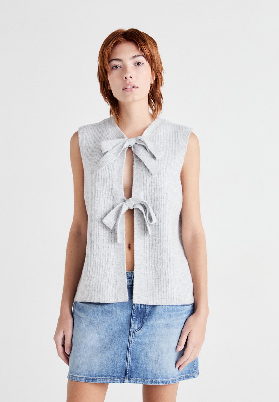 Кардиган Pieces PCSILLY TIE VEST, Light Grey/Mottled Light Grey
Кардиган Pieces PCSILLY TIE VEST, Light Grey/Mottled Light Grey