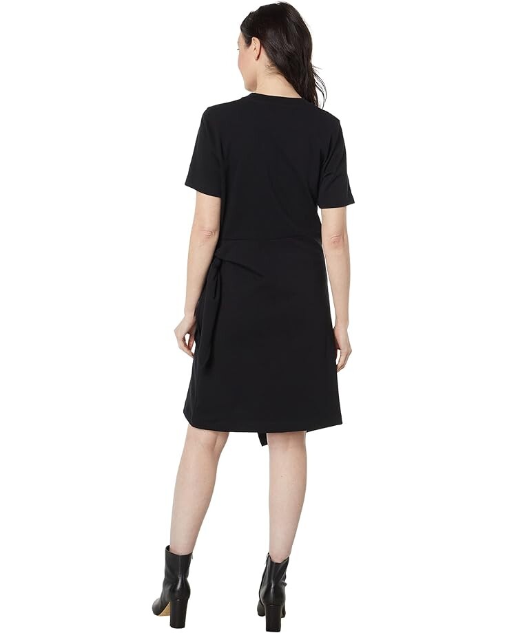 Платье Vince Short Sleeve Side Tie Dress, черный
Платье Vince Short Sleeve Side Tie Dress, черный