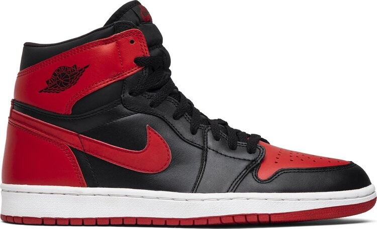 Кроссовки Air Jordan 1 Retro Bred 2001, черный 
Кроссовки Air Jordan 1 Retro Bred 2001, черный