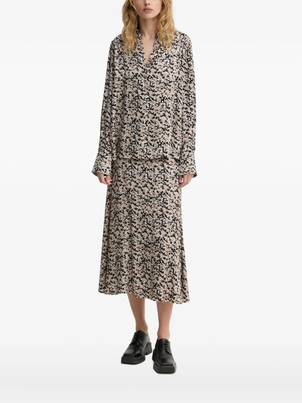 Блузка FloretBBChatrine Bruuns Bazaar, нейтральный 
Блузка FloretBBChatrine Bruuns Bazaar, нейтральный