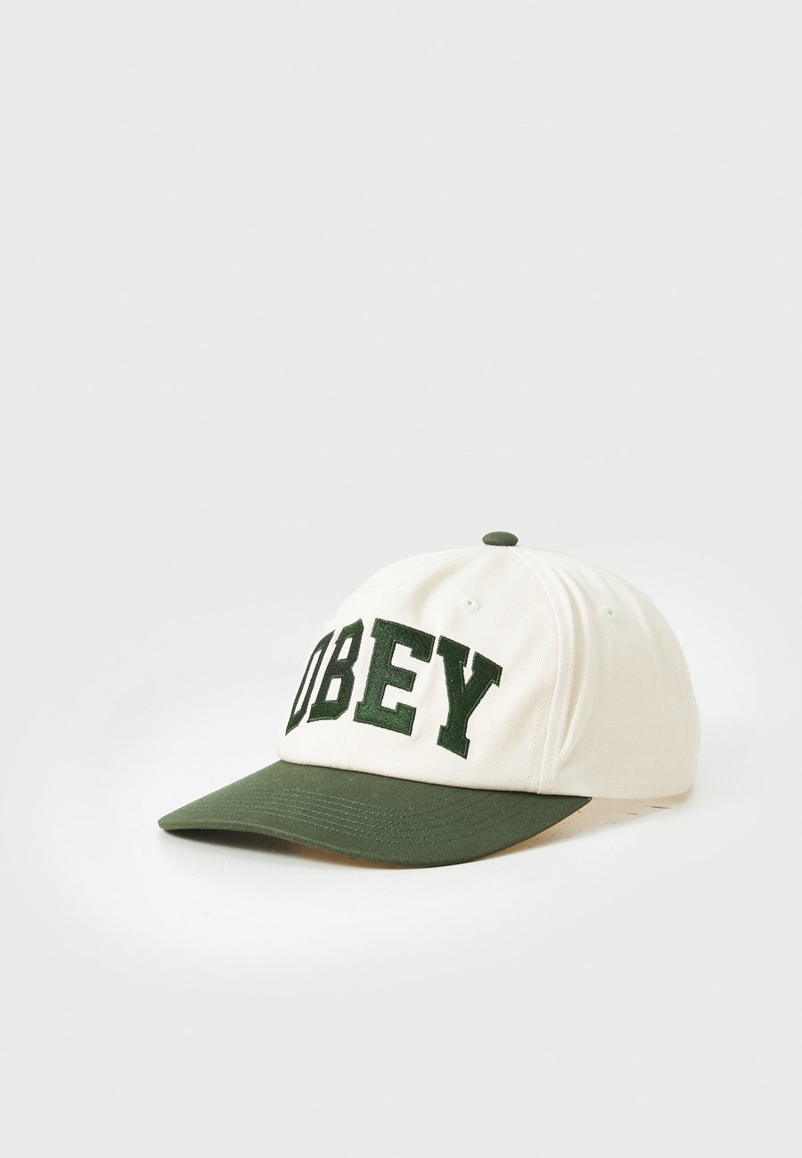 Бейсболка Obey Clothing COLLEGIATE 6 PANEL STRAPBACK UNISEX, Cedar Multi/Multi-Coloured
Бейсболка Obey Clothing COLLEGIATE 6 PANEL STRAPBACK UNISEX, Cedar Multi/Multi-Coloured