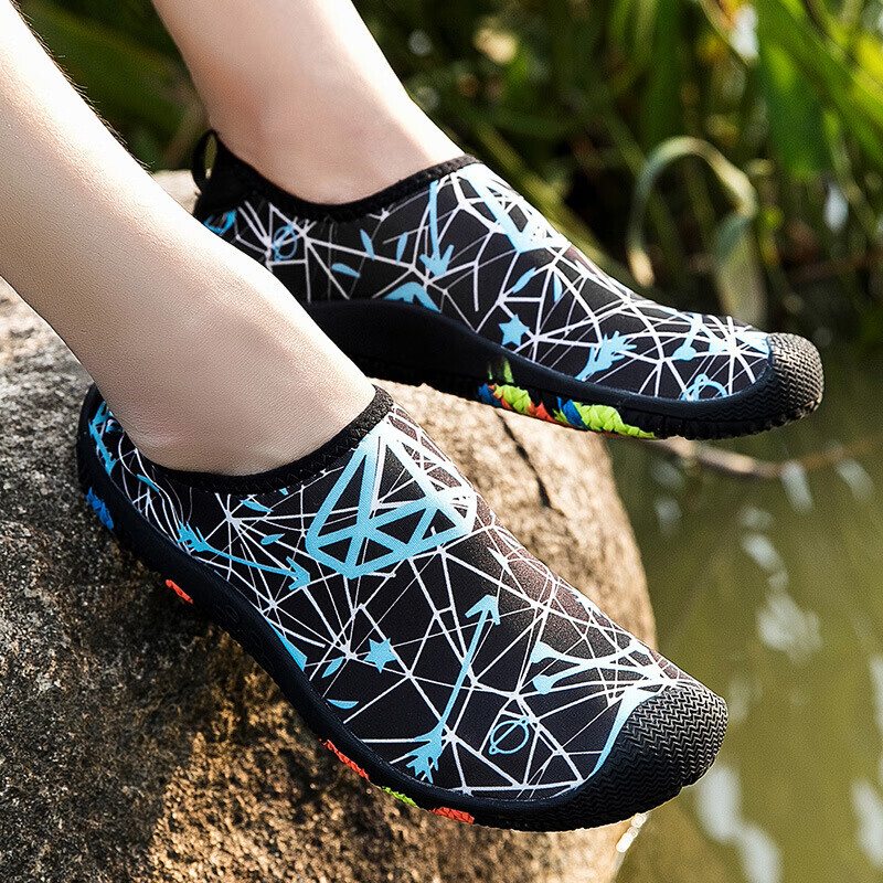 Shark Bart (SBART) Baotou быстросохнущая протекающая обувь для пляжного дайвинга, мужская спортивная обувь для трассировки рек 189 Baotou Blue Diamond 35-46
Shark Bart (SBART) Baotou быстросохнущая протекающая обувь для пляжного дайвинга, мужская спортивная обувь для трассировки рек 189 Baotou Blue Diamond 35-46