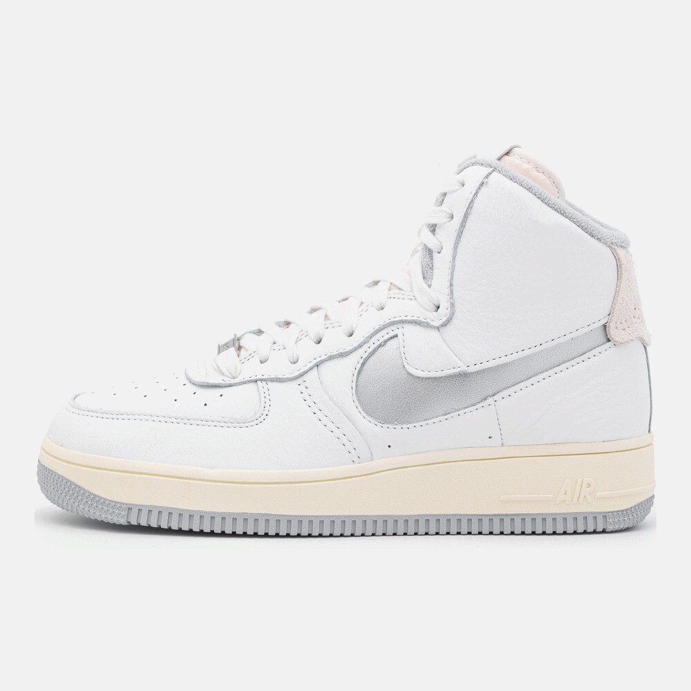 Кроссовки Nike Sportswear W Af1 Sculpt, summit white/silver/coconut milk/wolf grey
Кроссовки Nike Sportswear W Af1 Sculpt, summit white/silver/coconut milk/wolf grey