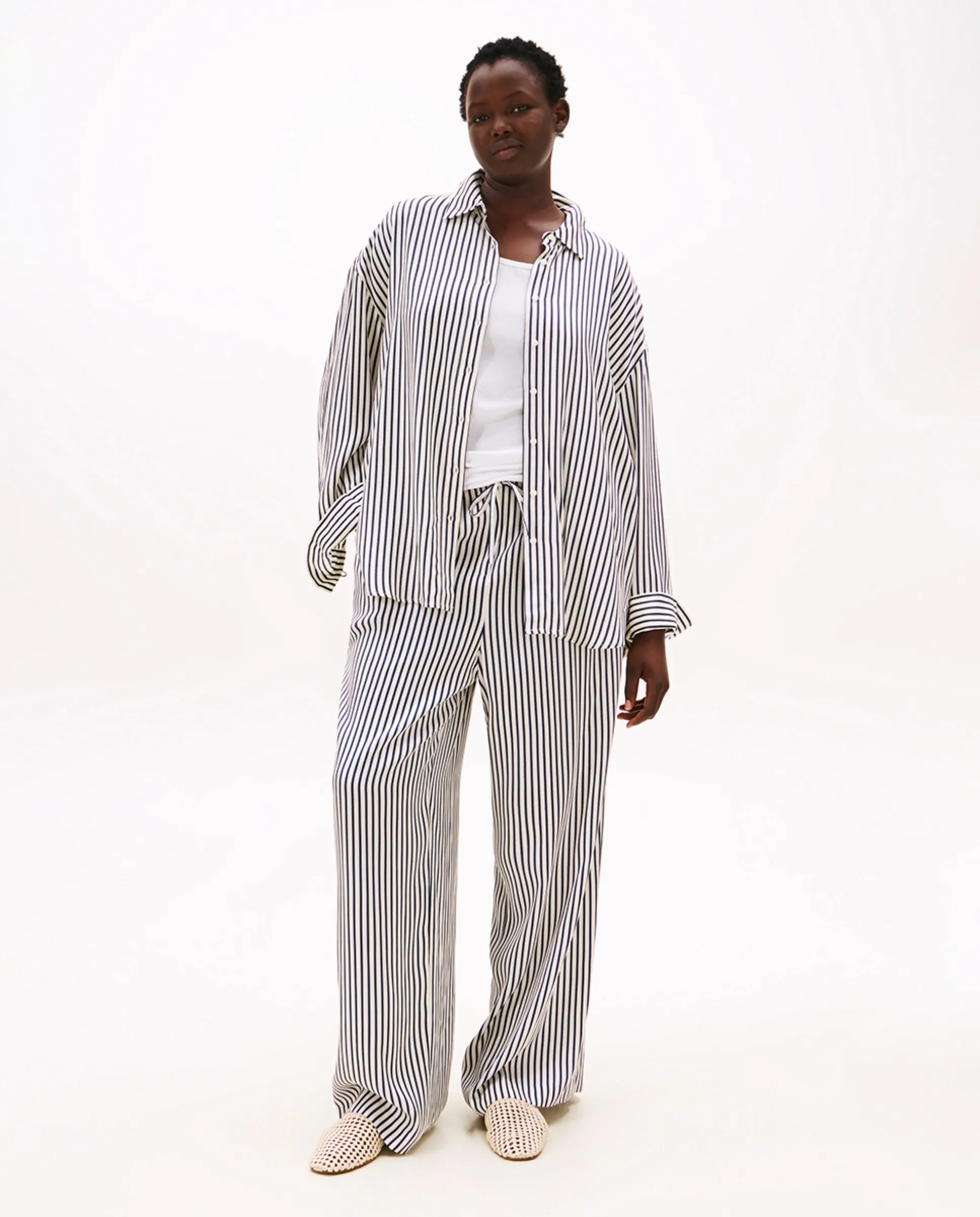 Женские брюки Curve с завышенной талией на резинке Tommy Hilfiger, синий
Женские брюки Curve с завышенной талией на резинке Tommy Hilfiger, синий