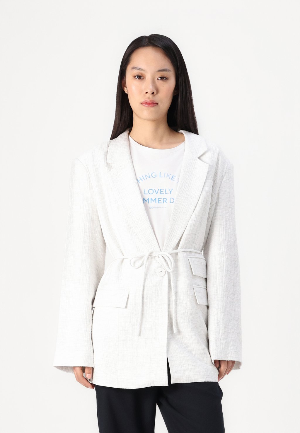 Блейзер BRIE Copenhagen Muse, белый
Блейзер BRIE Copenhagen Muse, белый