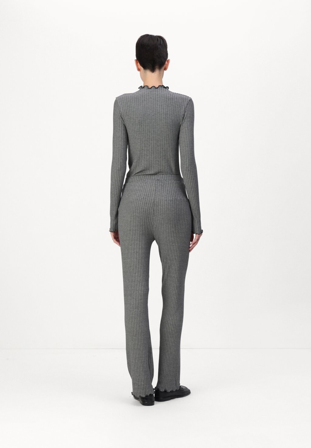 Брюки STRIPE LONNIE PANTS Mads Nørgaard, серый
Брюки STRIPE LONNIE PANTS Mads Nørgaard, серый