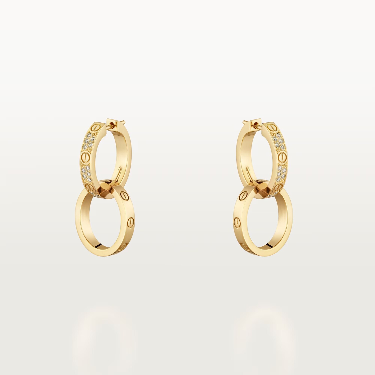 Серьги Cartier Love 30 Diamonds, желтое золото / бриллианты
Серьги Cartier Love 30 Diamonds, желтое золото / бриллианты