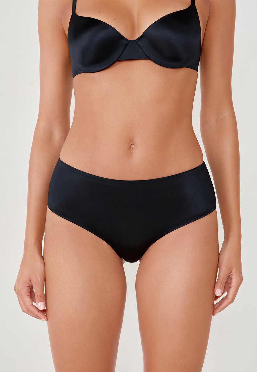 Брифы Etam PURE GLOW, Black
Брифы Etam PURE GLOW, Black