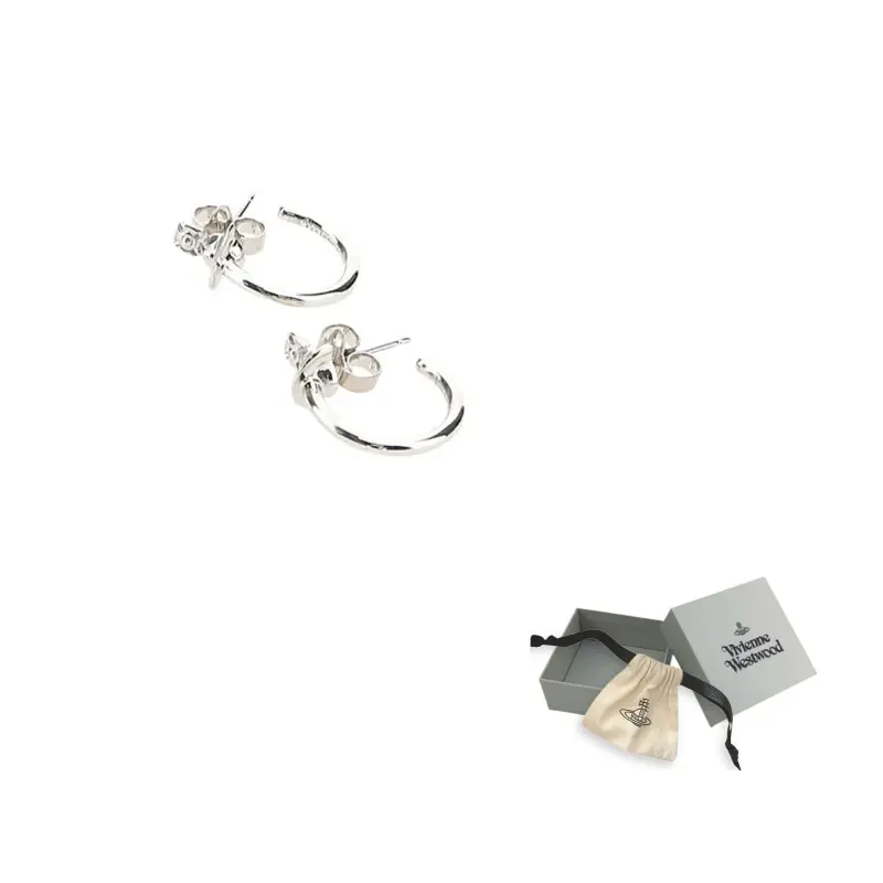 Орбитальные серьги-кольца Vivienne Westwood, серебряный
Орбитальные серьги-кольца Vivienne Westwood, серебряный