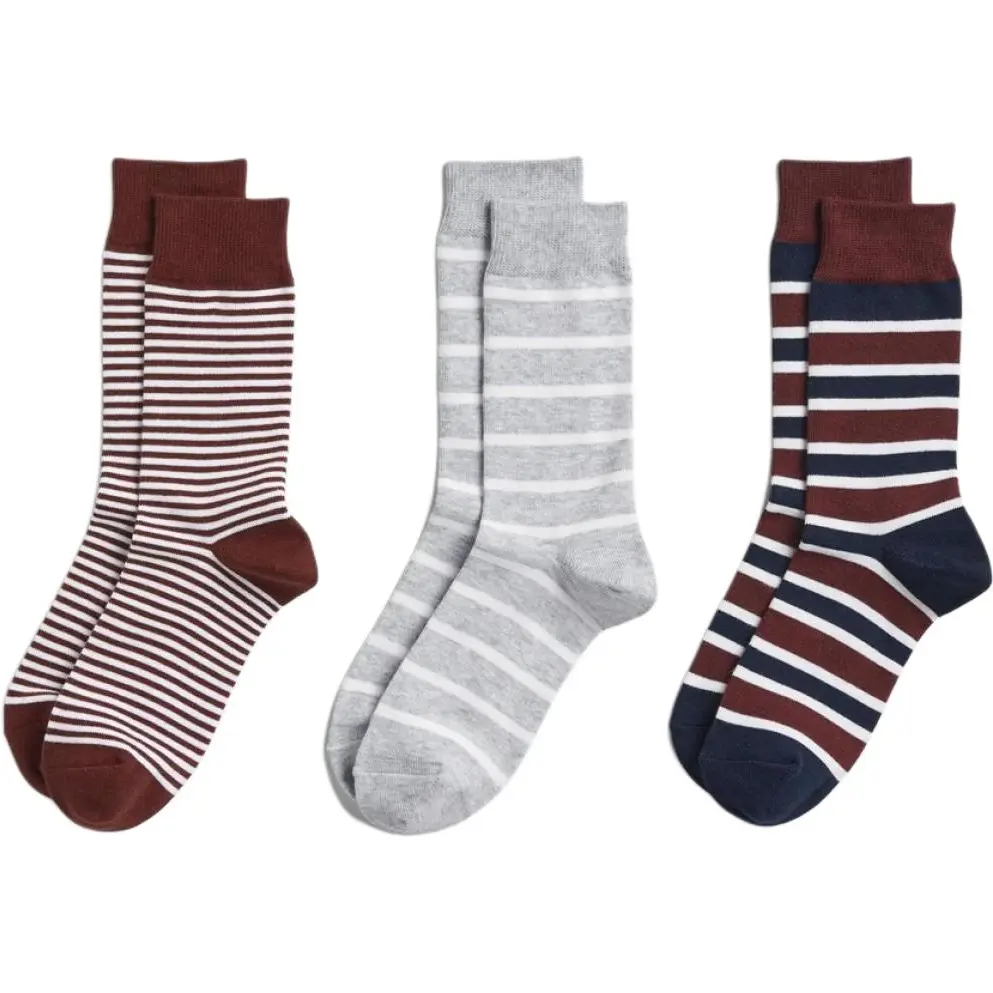 Носки Crew для женщин, набор из 3 пар UNIQLO, 3 pack (темно-синий+серый+красный)
Носки Crew для женщин, набор из 3 пар UNIQLO, 3 pack (темно-синий+серый+красный)