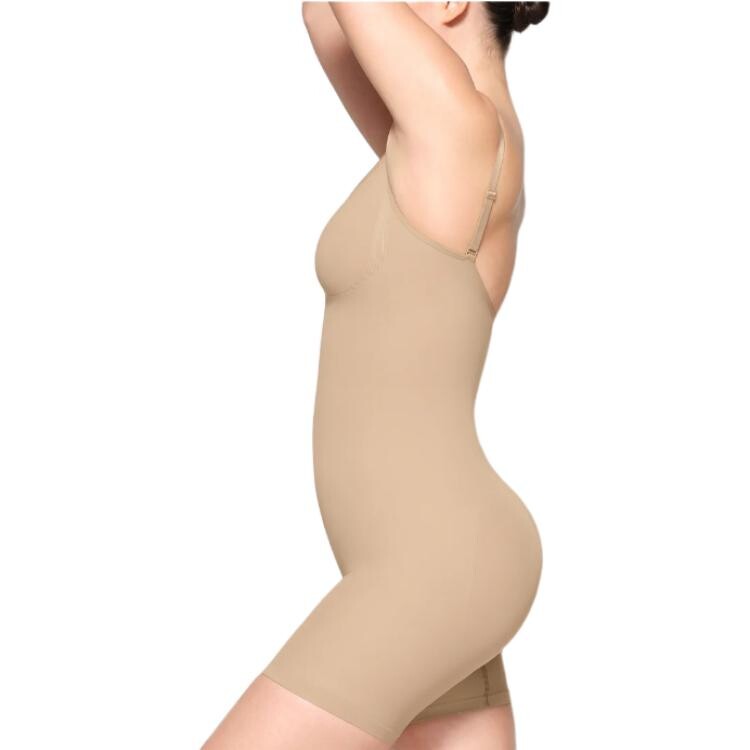 Боди женское Earthy/CLAY Skims
Боди женское Earthy/CLAY Skims