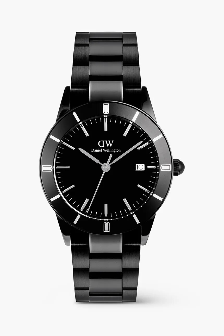 Часы Daniel Wellington, черный
Часы Daniel Wellington, черный