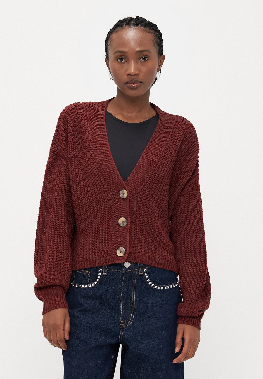 Кардиган ONLY Petite ONLCAROL NICE CARDIGAN, Cabernet/Dark Red
Кардиган ONLY Petite ONLCAROL NICE CARDIGAN, Cabernet/Dark Red