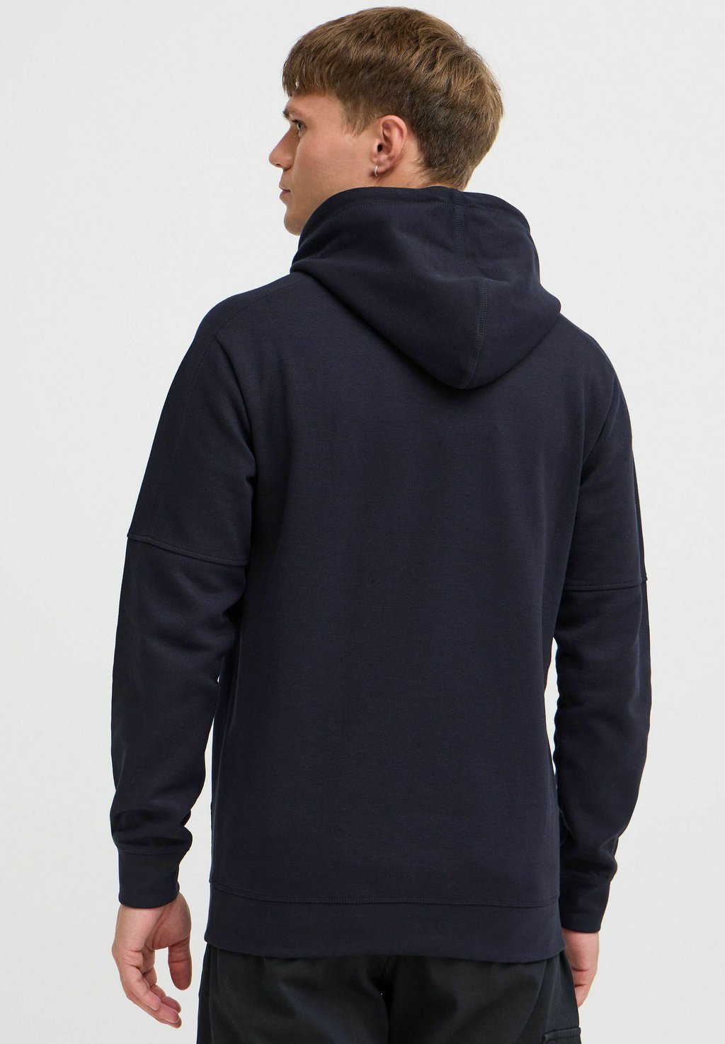 Толстовка с капюшоном IDALBINE INDICODE JEANS, темно-синий
Толстовка с капюшоном IDALBINE INDICODE JEANS, темно-синий