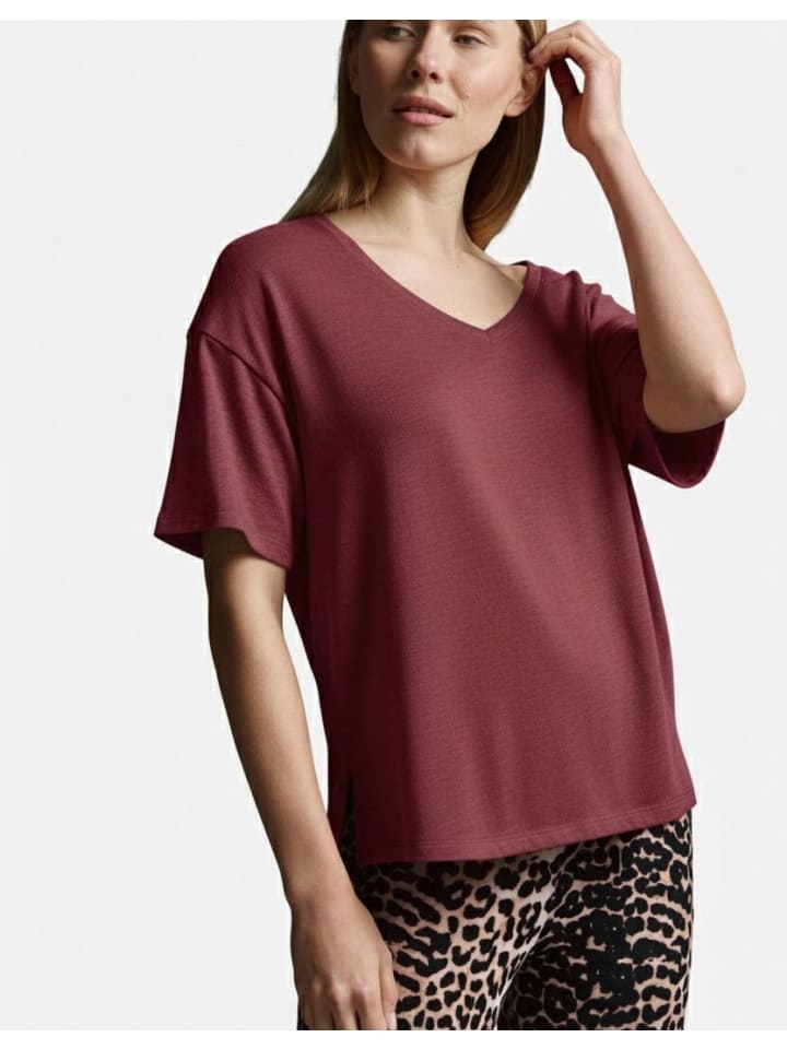 Футболка цвета бордовый меланж Cotton Candy
Футболка цвета бордовый меланж Cotton Candy