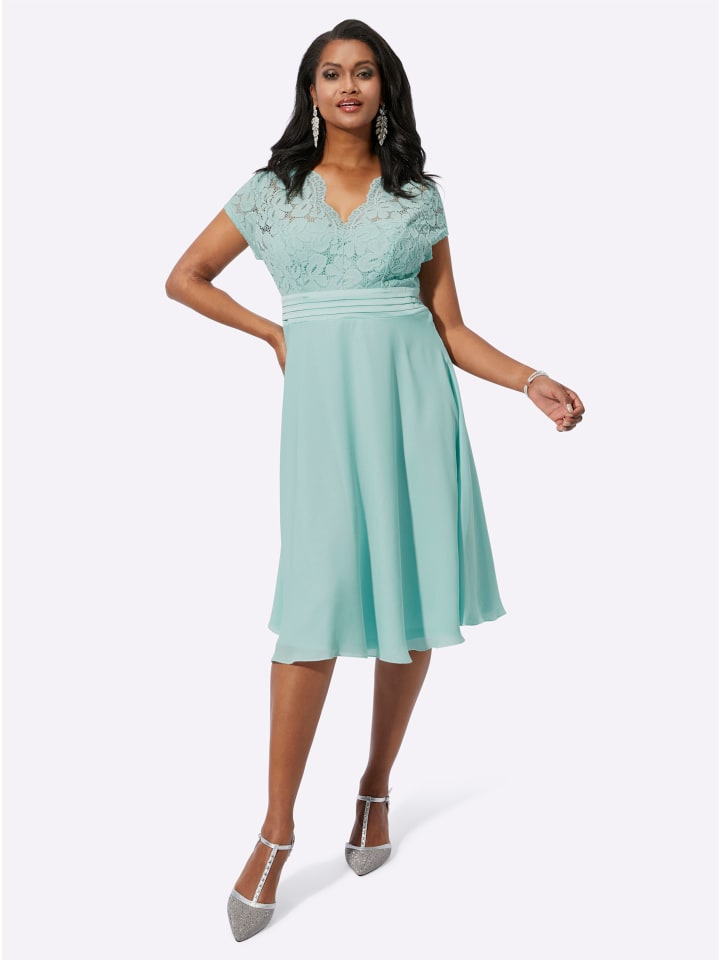 WITT WEIDEN Коктейльное платье цвета лайма и мяты
WITT WEIDEN Коктейльное платье цвета лайма и мяты