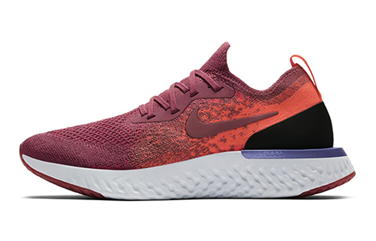 Женские беговые кроссовки Nike Epic React Flyknit 1
Женские беговые кроссовки Nike Epic React Flyknit 1