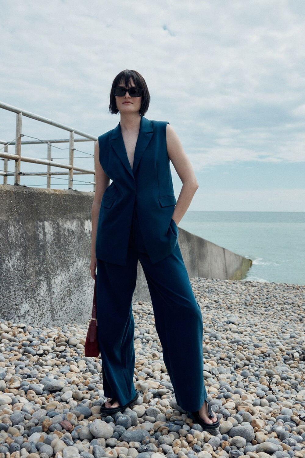 Блейзер без рукавов Joss Whistles, синий
Блейзер без рукавов Joss Whistles, синий