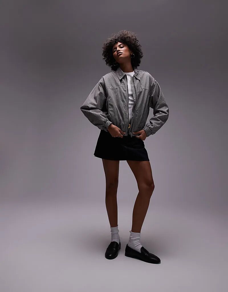 Хлопковая куртка в клетку с центральной молнией спереди в нескольких цветах Topshop
Хлопковая куртка в клетку с центральной молнией спереди в нескольких цветах Topshop