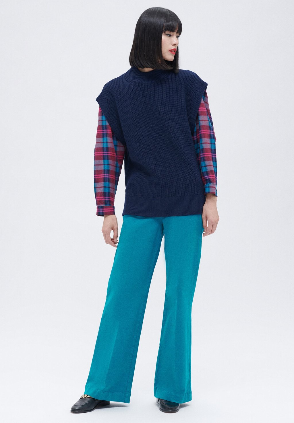 Топ FRENCH BRAND FASHION ELEGANT MODERN AUGUSTIN Caroll, синий
Топ FRENCH BRAND FASHION ELEGANT MODERN AUGUSTIN Caroll, синий