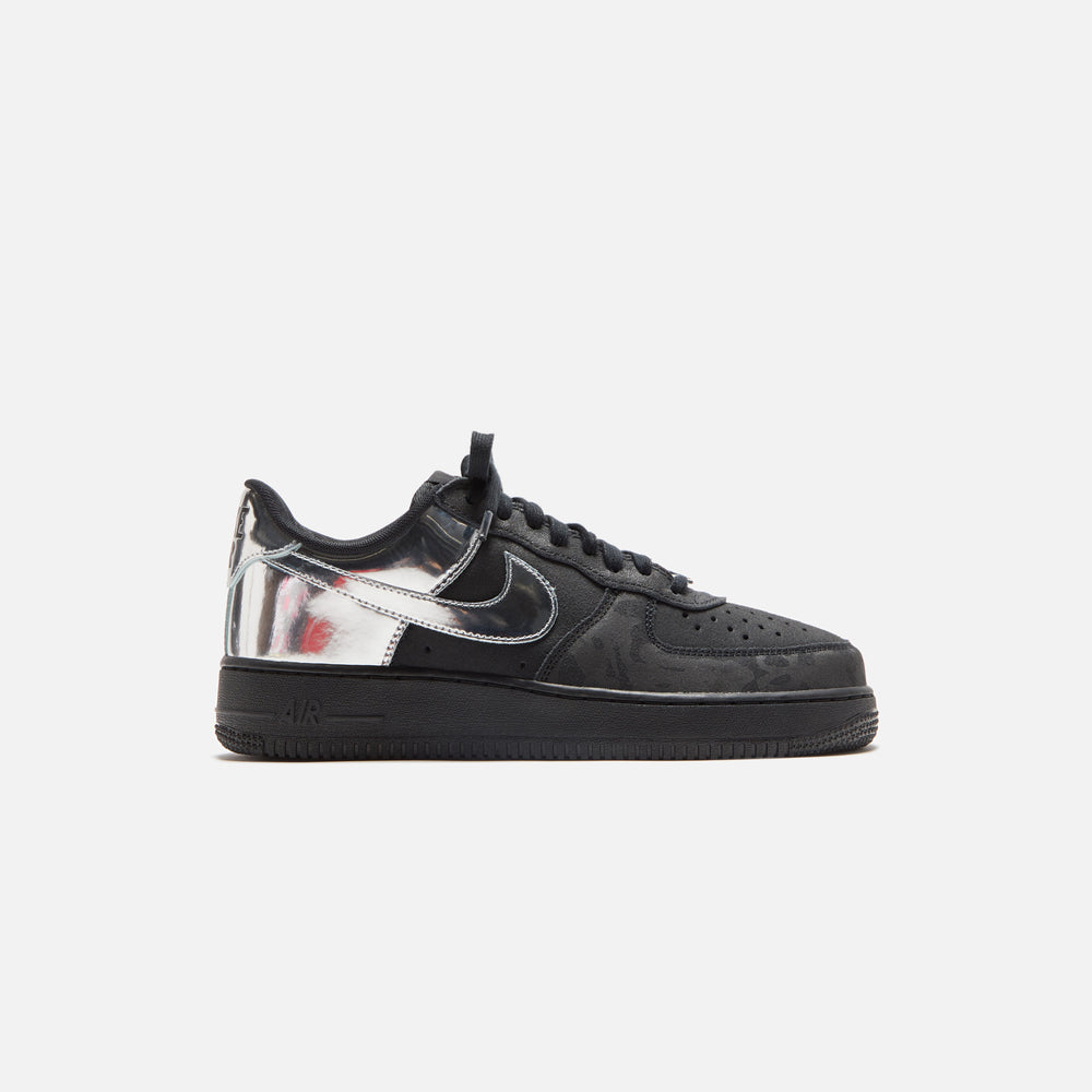 Кроссовки Nike Air Force 1 Low, цвет Black/Metallic Silver
Кроссовки Nike Air Force 1 Low, цвет Black/Metallic Silver