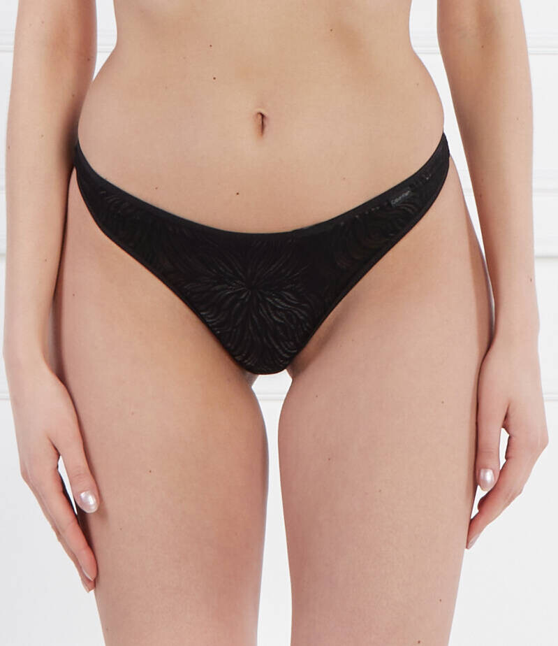 Стринги Calvin Klein Underwear, черный
Стринги Calvin Klein Underwear, черный
