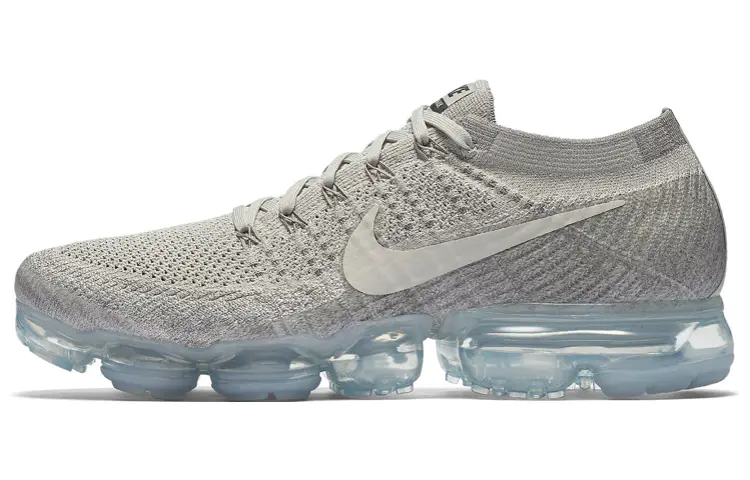 Nike Кроссовки Мужчины 
Nike Кроссовки Мужчины