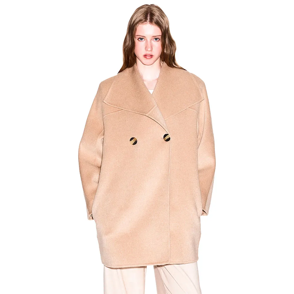 Пальто Armani Exchange XW000715_AF16216, бежевый
Пальто Armani Exchange XW000715_AF16216, бежевый