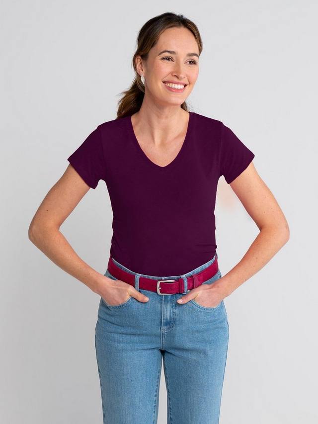 Повседневная футболка с V-образным вырезом, Cassis Celtic & Co., Cassis
Повседневная футболка с V-образным вырезом, Cassis Celtic & Co., Cassis