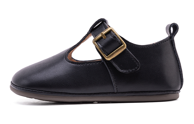 Обувь для малышей EBMINI, черный
Обувь для малышей EBMINI, черный