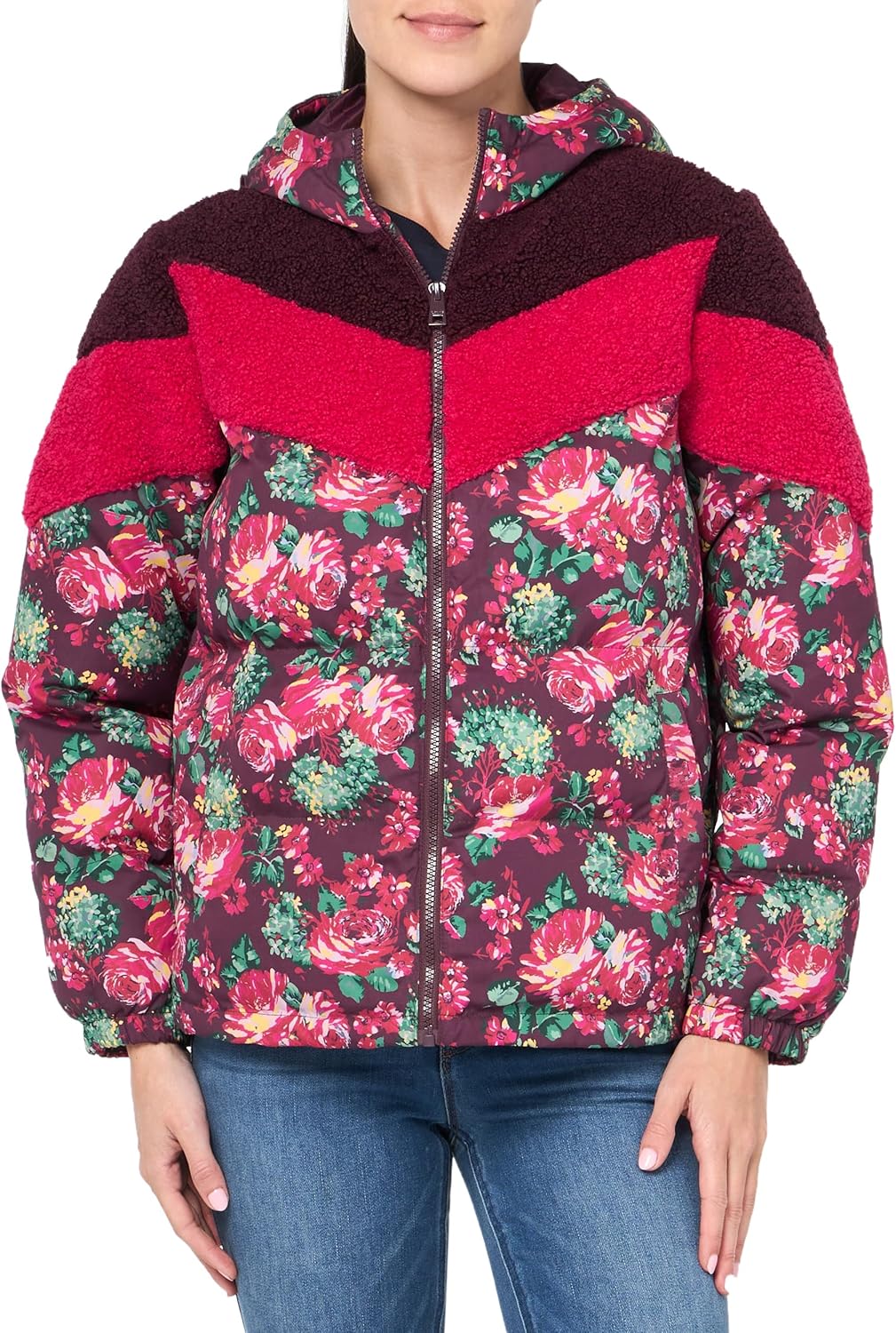 Женская стеганая куртка Levi's Molly Sherpa с подкладкой, Plum Floral Multi
Женская стеганая куртка Levi's Molly Sherpa с подкладкой, Plum Floral Multi