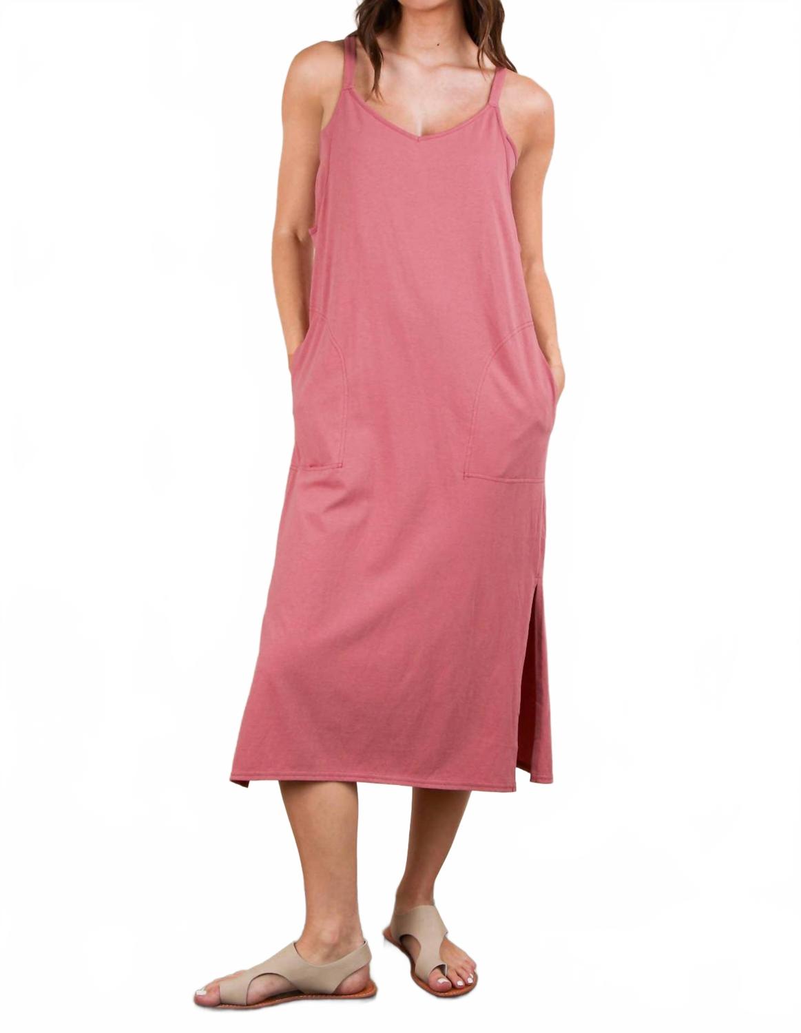 V-образный вырез без рукавов повседневное удобное миди-платье в цвете мов VERY J, лиловый
V-образный вырез без рукавов повседневное удобное миди-платье в цвете мов VERY J, лиловый