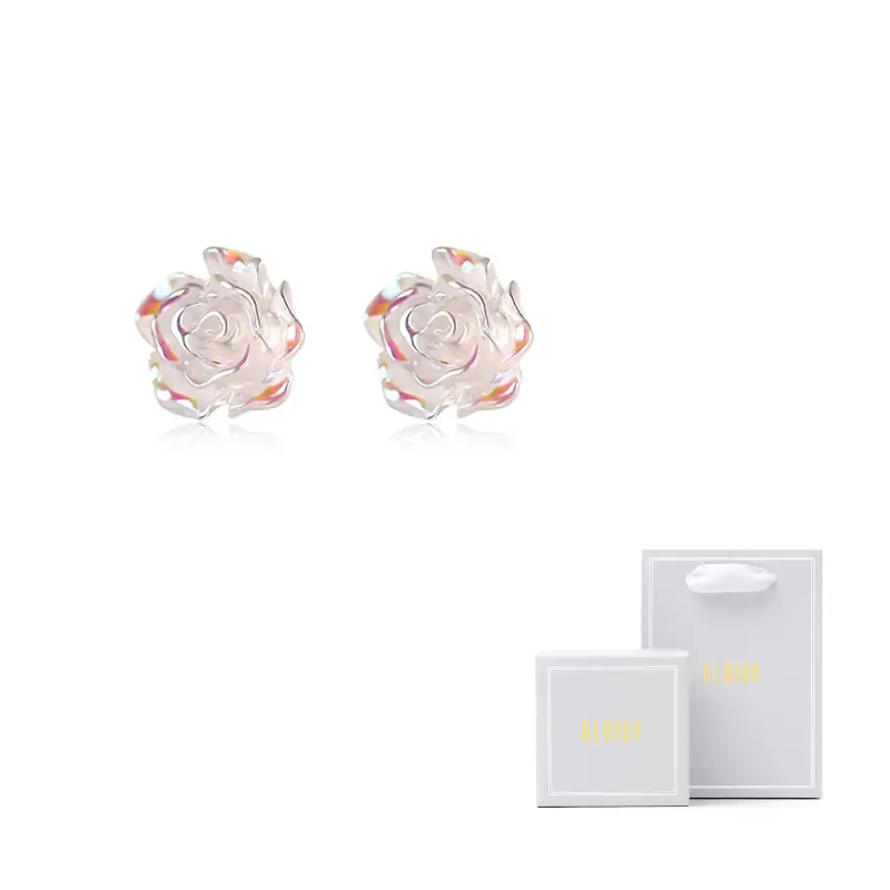 GLOIRE Серьги-гвоздики из серебра 925 пробы
GLOIRE Серьги-гвоздики из серебра 925 пробы