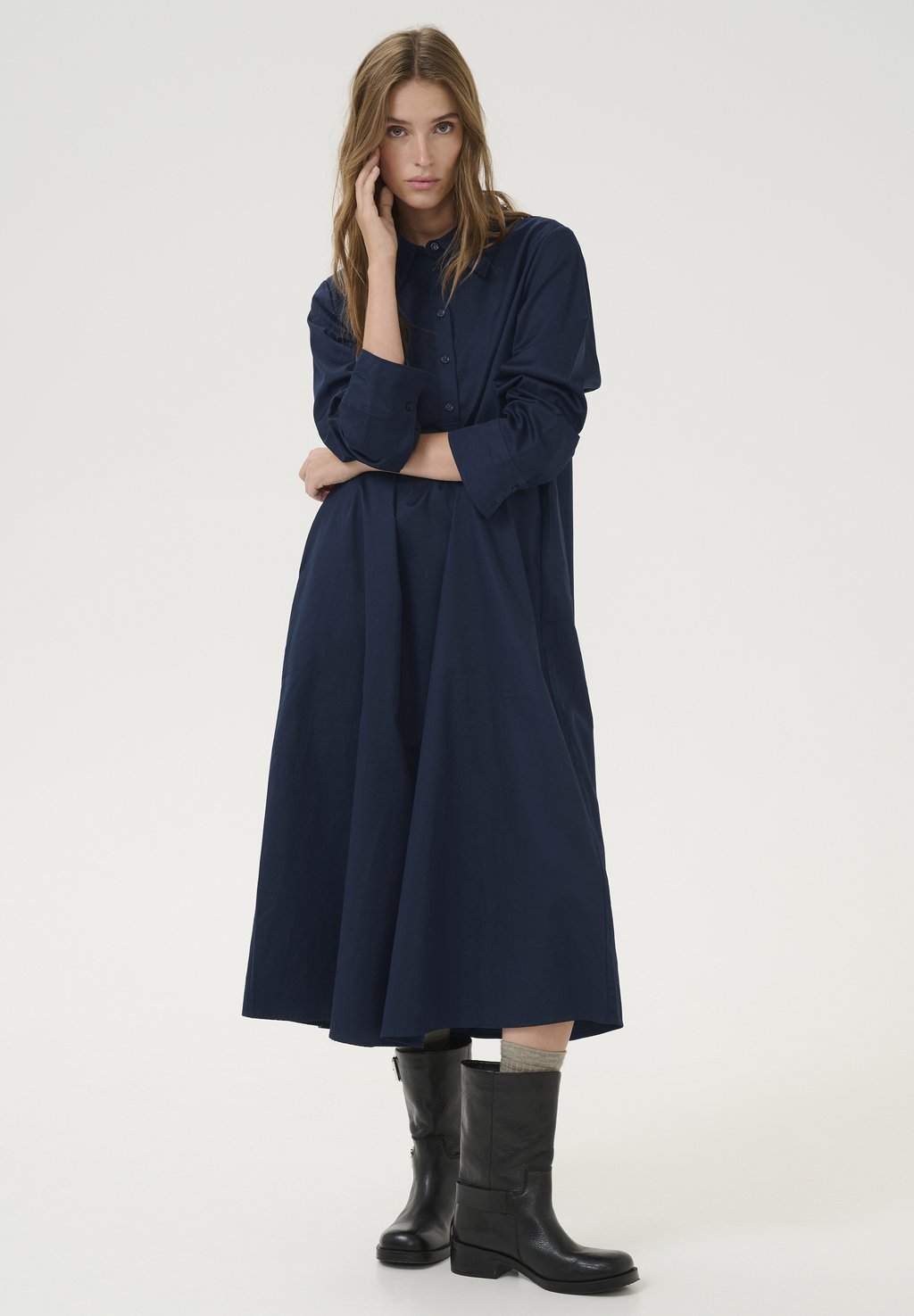 Платье-рубашка My Essential Wardrobe, темно-синий
Платье-рубашка My Essential Wardrobe, темно-синий