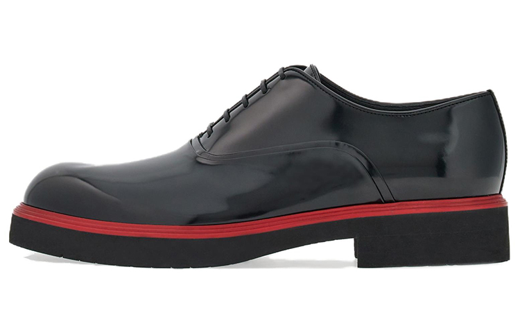 Кожаные оксфорды с контрастной окантовкой Ferragamo, черный
Кожаные оксфорды с контрастной окантовкой Ferragamo, черный