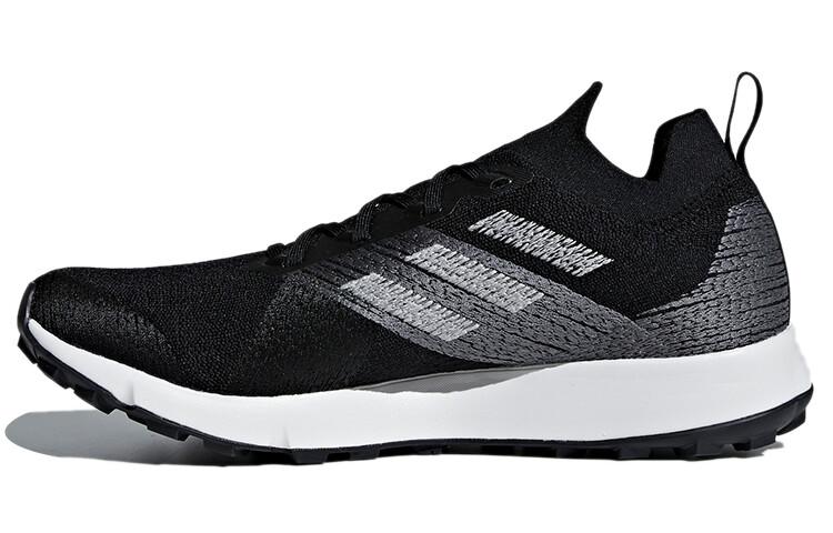 Кроссовки Terrex Two для бега мужские с низким верхом, черные/белые Adidas
Кроссовки Terrex Two для бега мужские с низким верхом, черные/белые Adidas