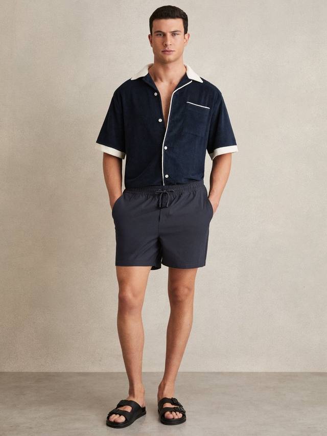 Плавательные шорты на резинке cliff Reiss, темно-синий
Плавательные шорты на резинке cliff Reiss, темно-синий