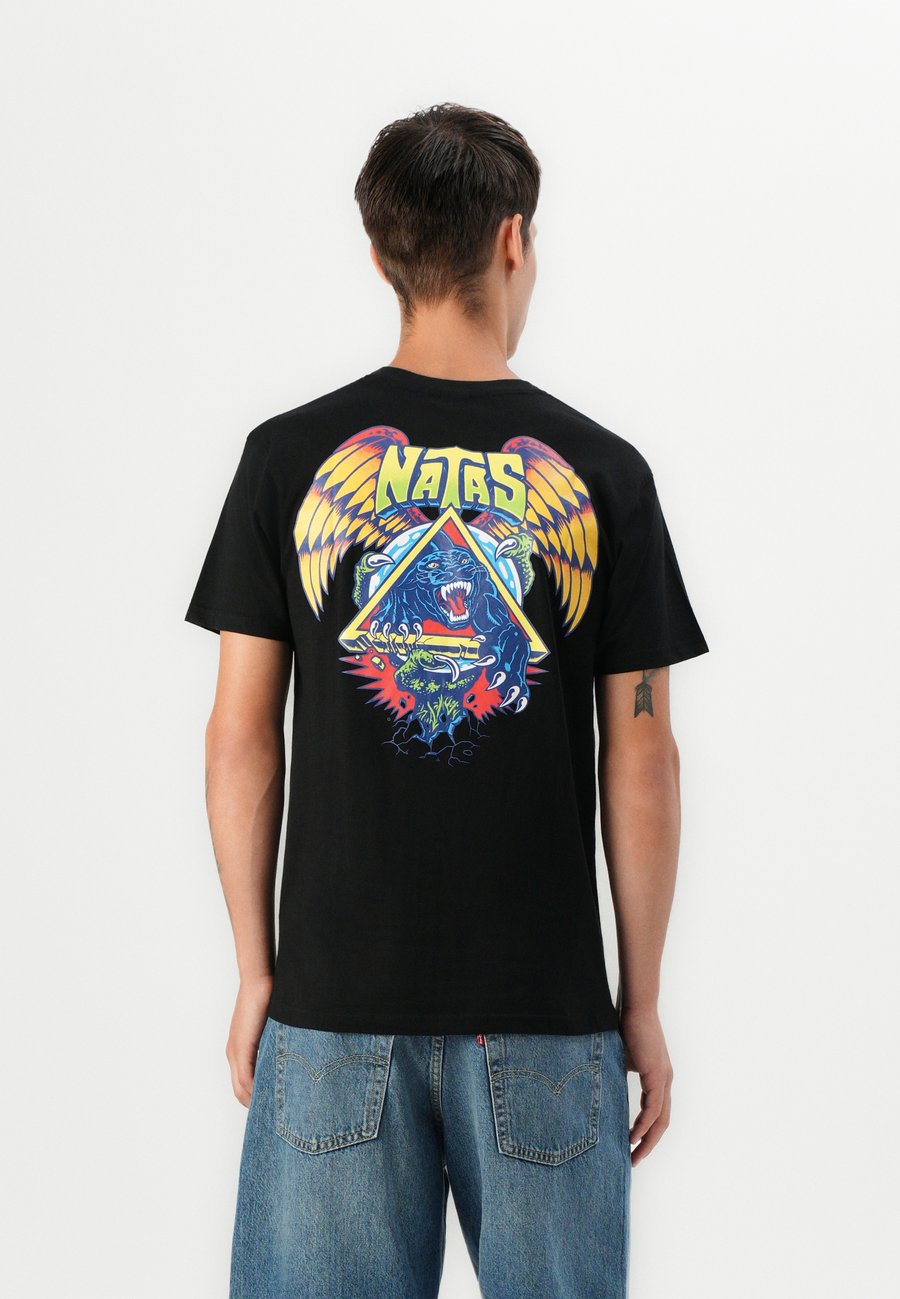 Футболка Santa Cruz NATAS PANTHER UNISEX, Black, Черный, Футболка Santa Cruz NATAS PANTHER UNISEX, Black
Футболка Santa Cruz NATAS PANTHER UNISEX, Black, Черный, Футболка Santa Cruz NATAS PANTHER UNISEX, Black
