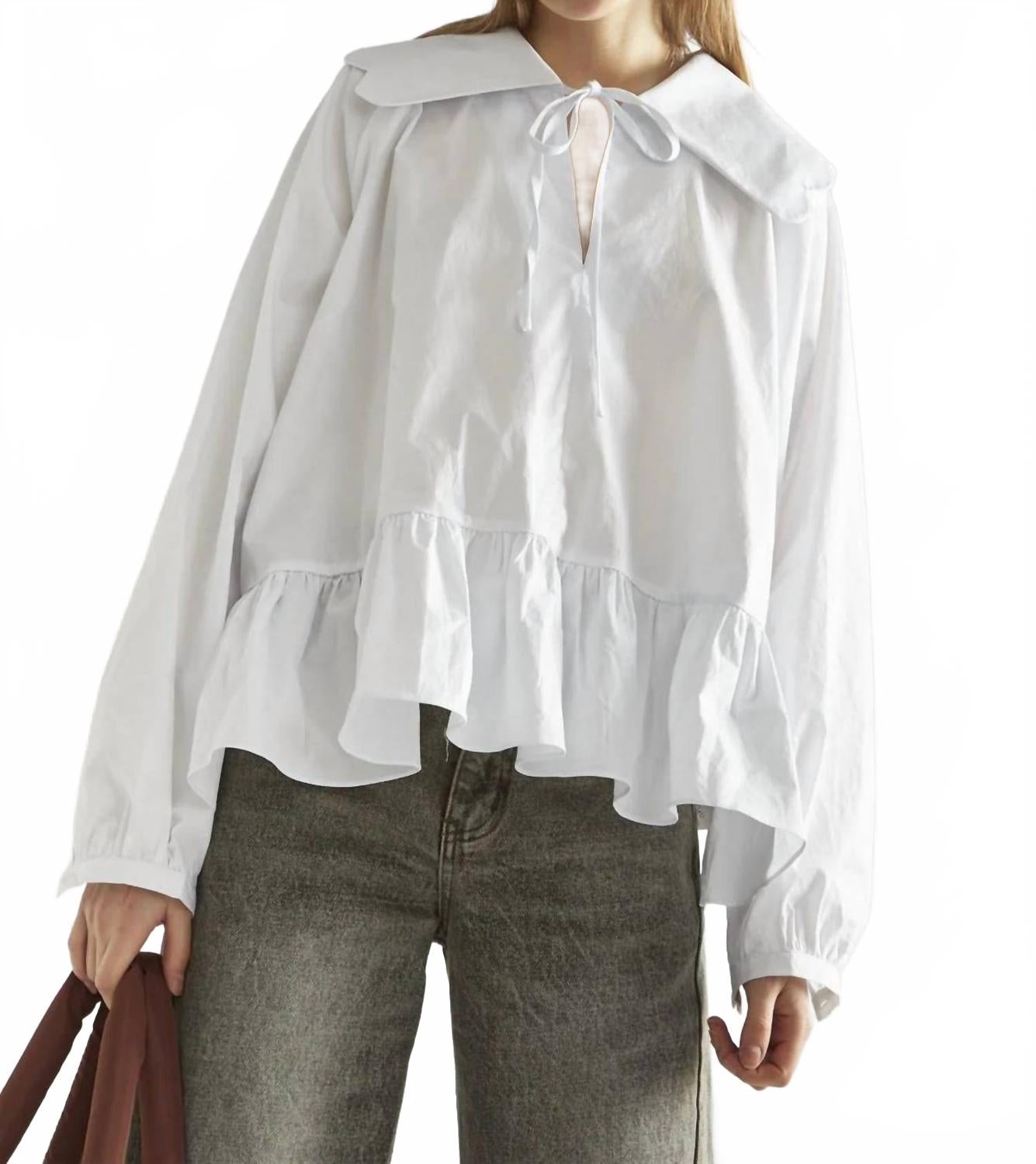 Блузка Darla с воланом в белом цвете GLAMOROUS
Блузка Darla с воланом в белом цвете GLAMOROUS